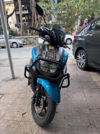 Yamaha Cygnus Ray ZR