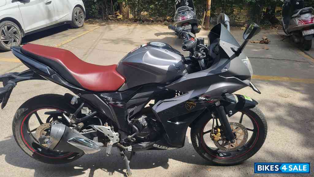Suzuki Gixxer SF SP