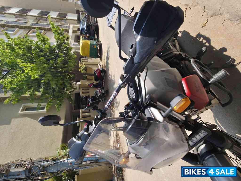 Royal Enfield Scram 411