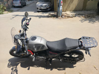 Royal Enfield Scram 411