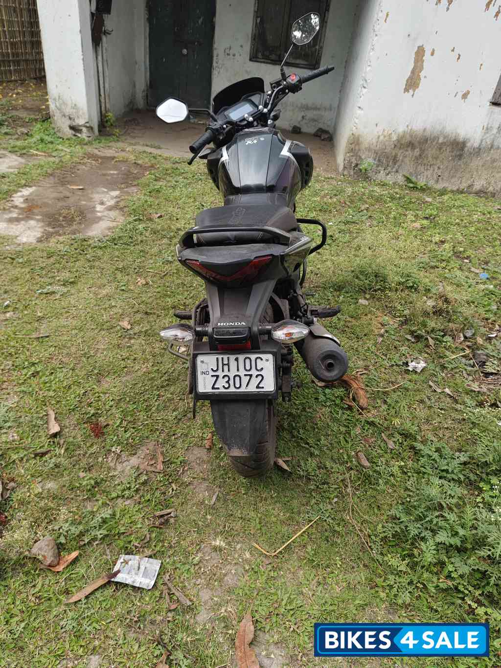 Black Honda SP 160 Double Disc