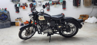 Black Royal Enfield Classic 350