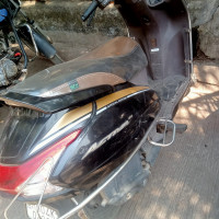 Pearl Nightstar Black Honda Activa 6G Dlx