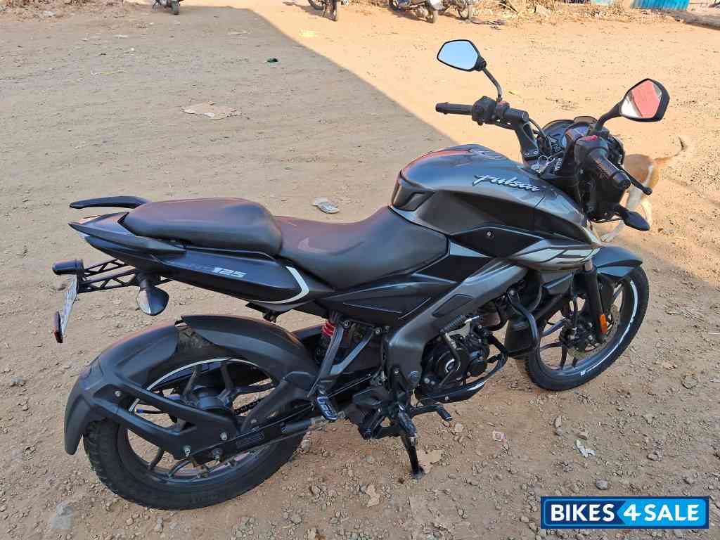 Bajaj Pulsar NS125 2022