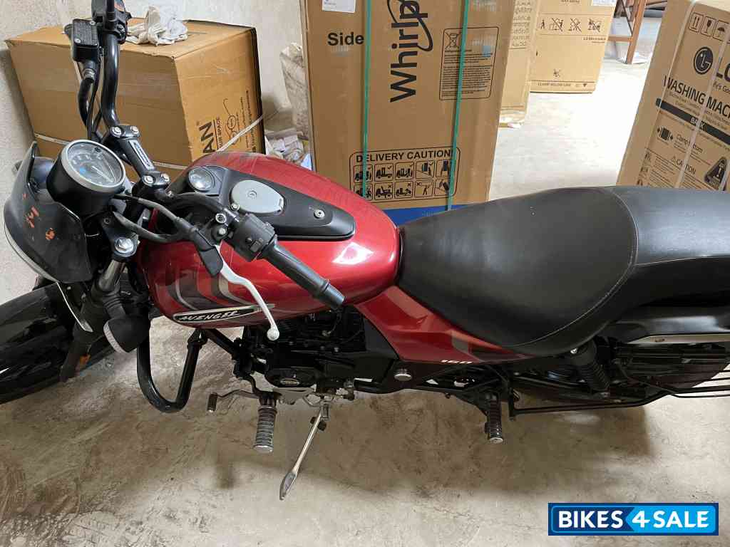 Bajaj Avenger Street 160