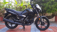 Black Honda Unicorn 160 BS6