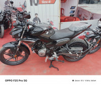 Black Hero Xtreme 125R