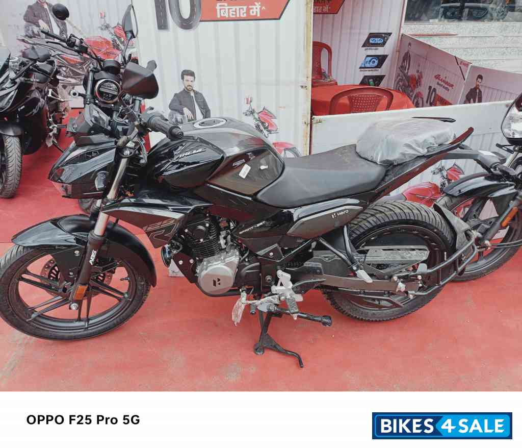 Black Hero Xtreme 125R Black Hero Xtreme 125R