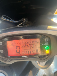 Grey Suzuki Intruder 150 BS6