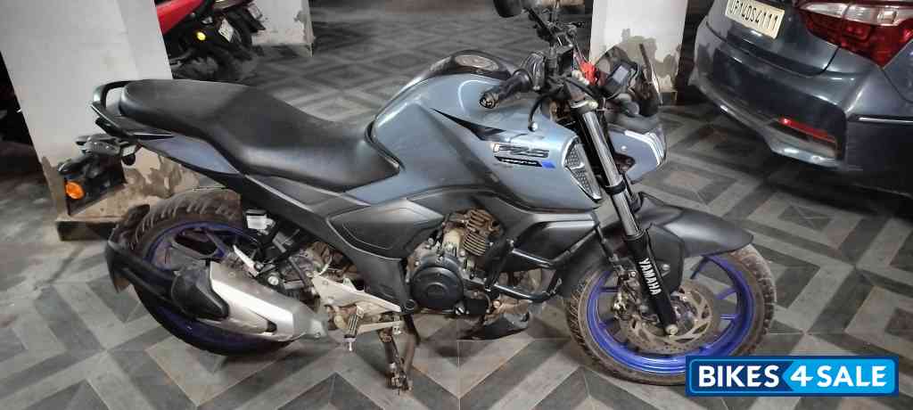 Yamaha FZ-S FI Ver 4.0