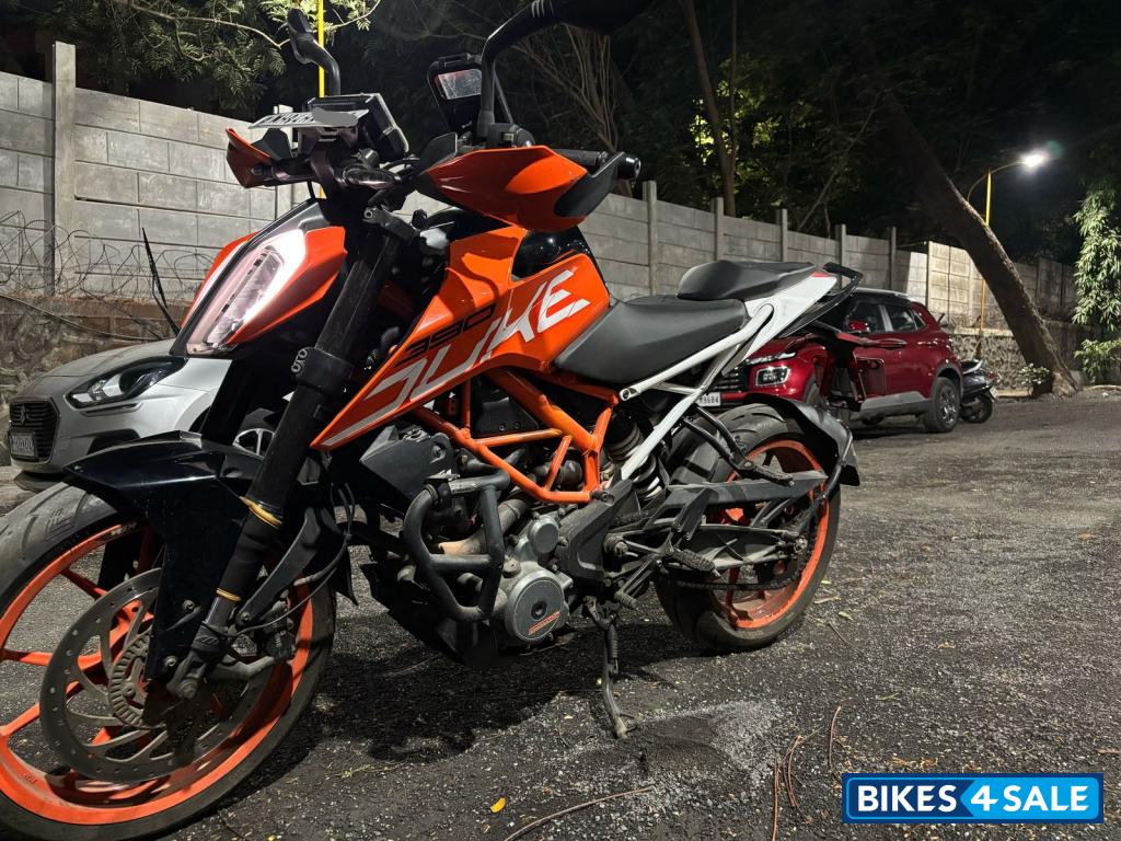 Orange Black KTM Duke 390