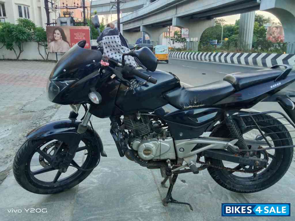 Bajaj Pulsar 180