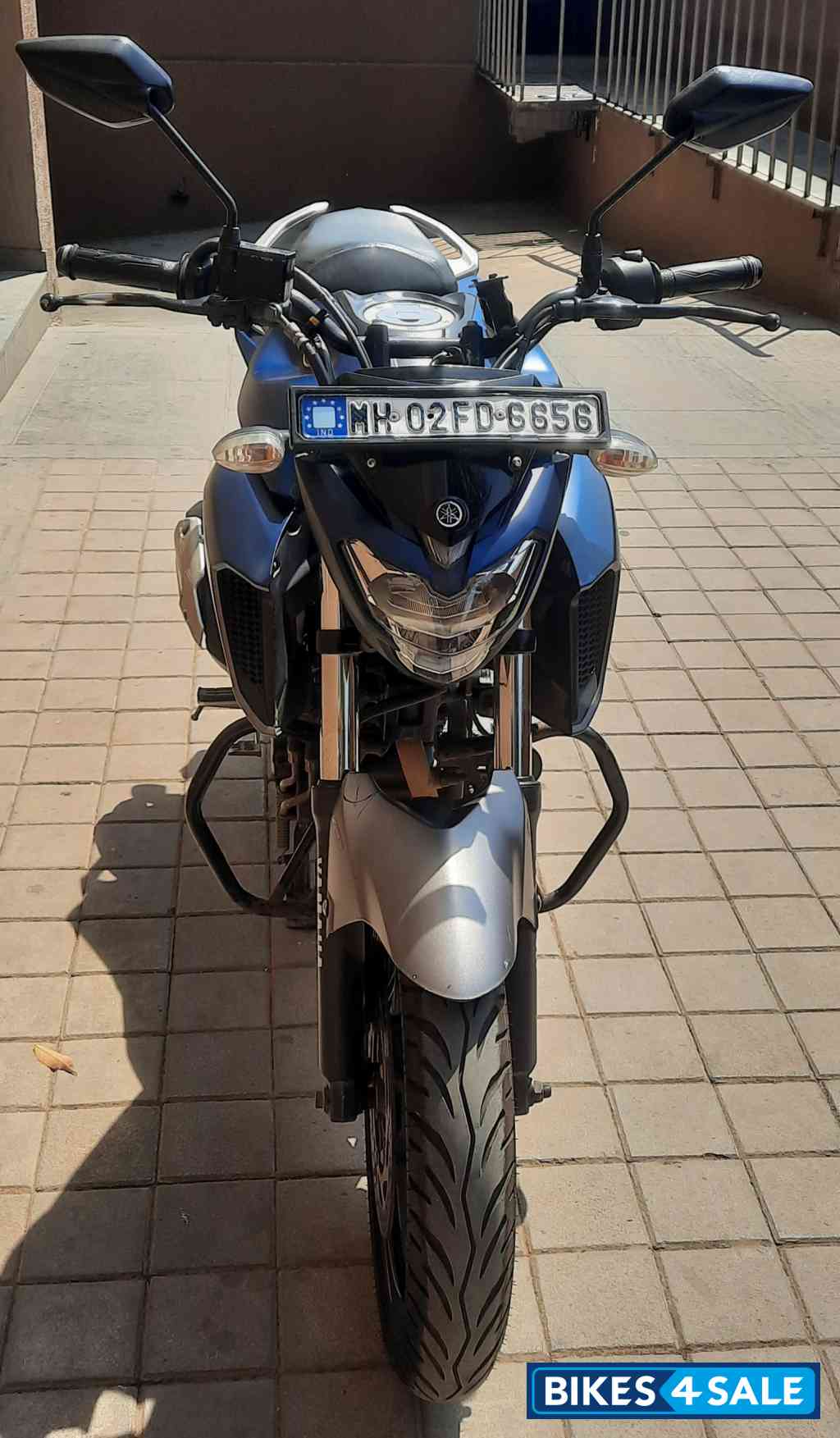 Mat Dark Purplish Blue Yamaha FZ25