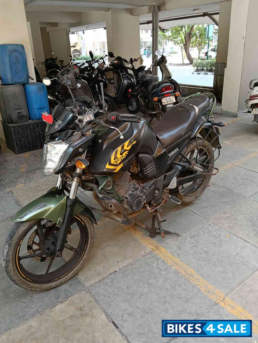 Yamaha FZ-S