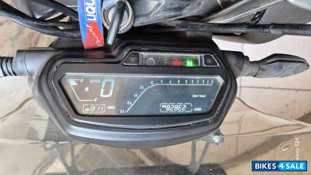 Bajaj Dominar 400