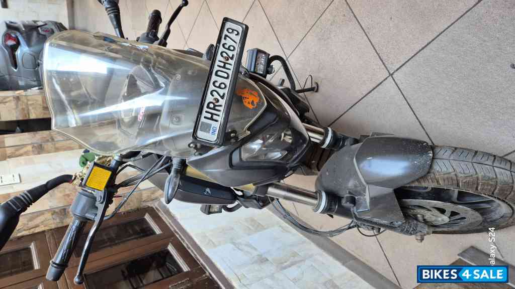 Bajaj Dominar 400
