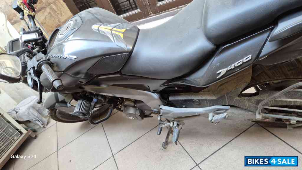 Bajaj Dominar 400
