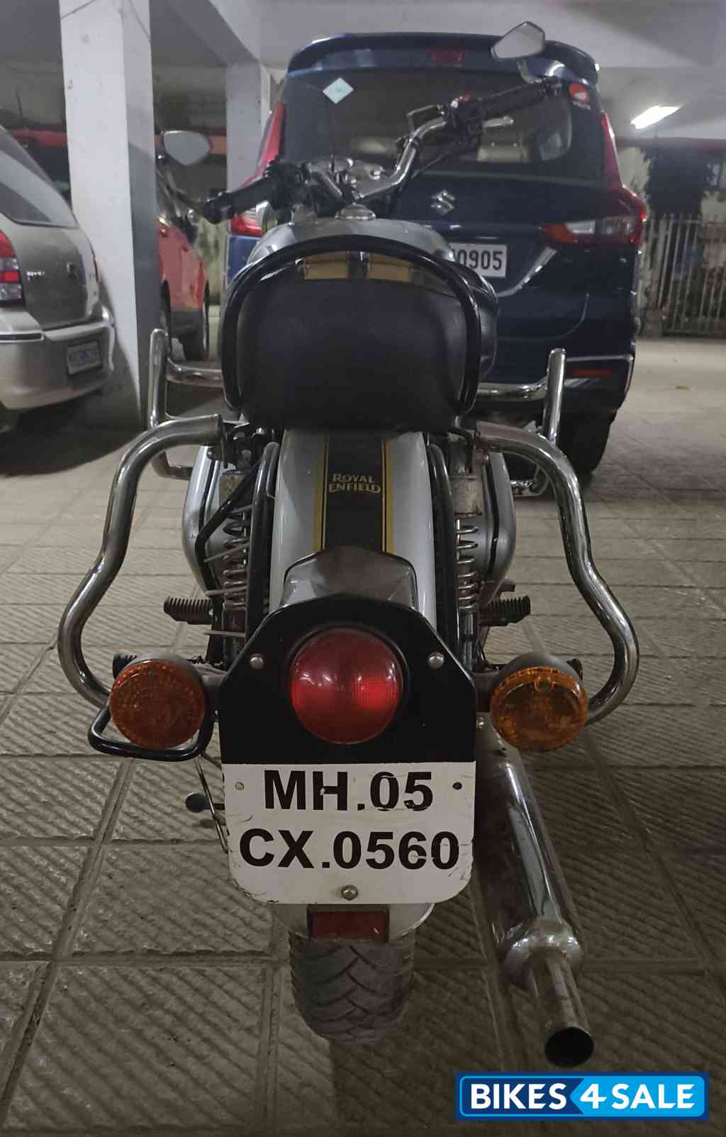 Silver Royal Enfield Classic 500