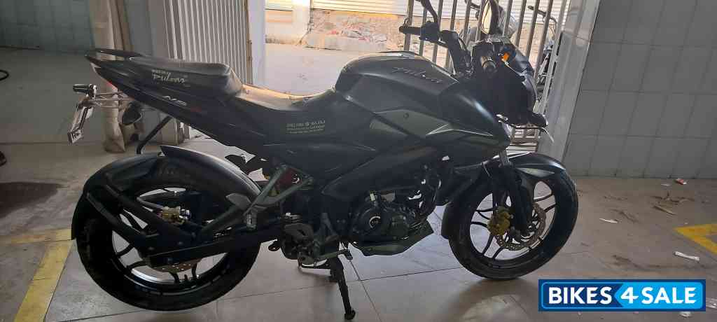 Bajaj Pulsar NS 160