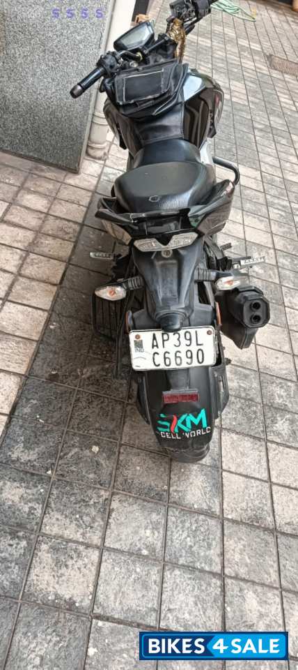 TVS Apache RTR 160 4V BS6