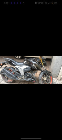 TVS Apache RTR 160 4V BS6