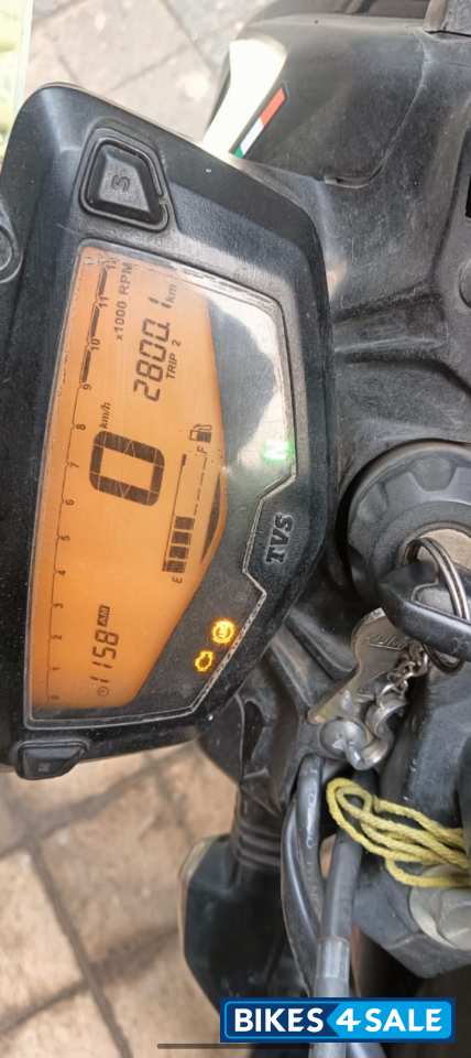 TVS Apache RTR 160 4V BS6