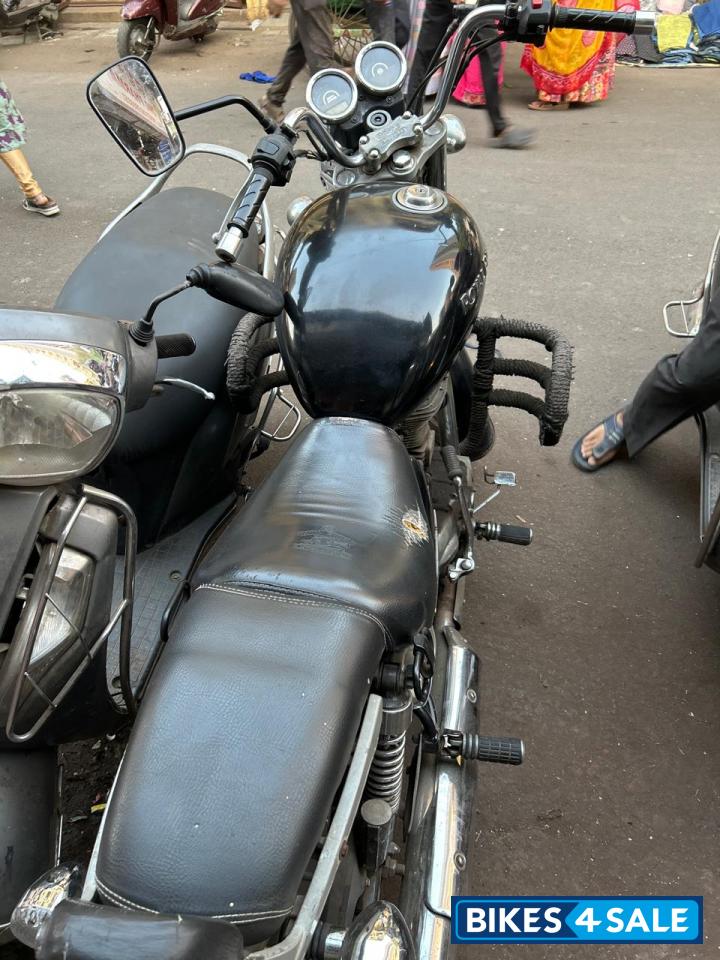 Royal Enfield Thunderbird 350