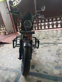 Yezdi Roadster Dual Tone