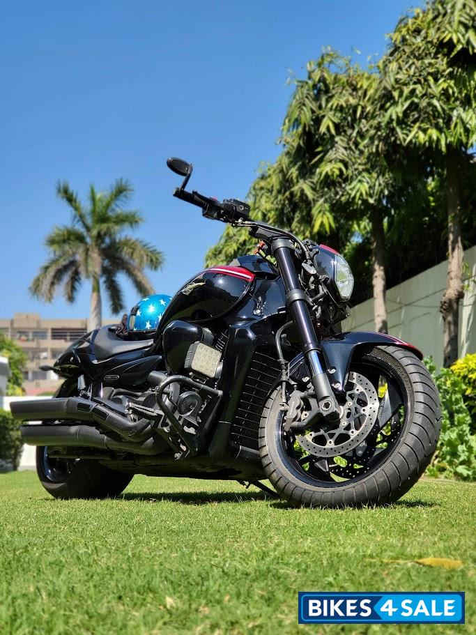 Suzuki Intruder M1800R BOSS