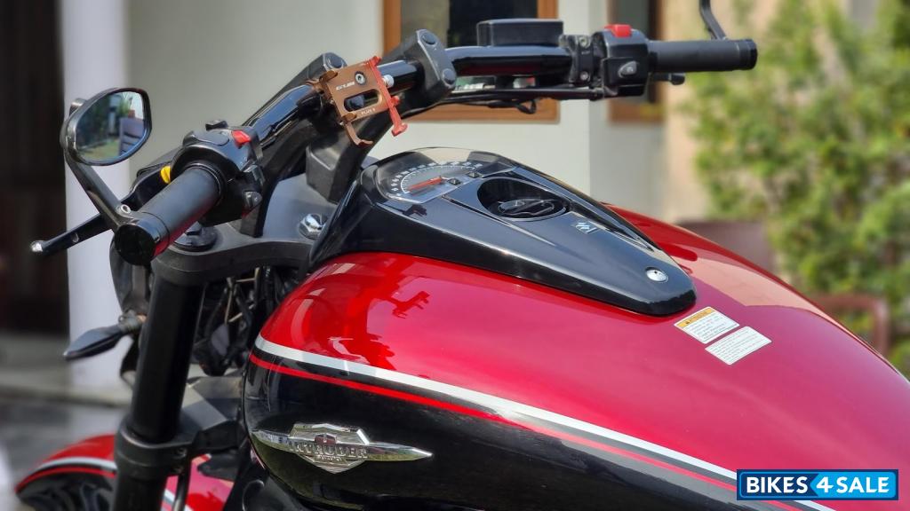 Suzuki Intruder M1800R BOSS