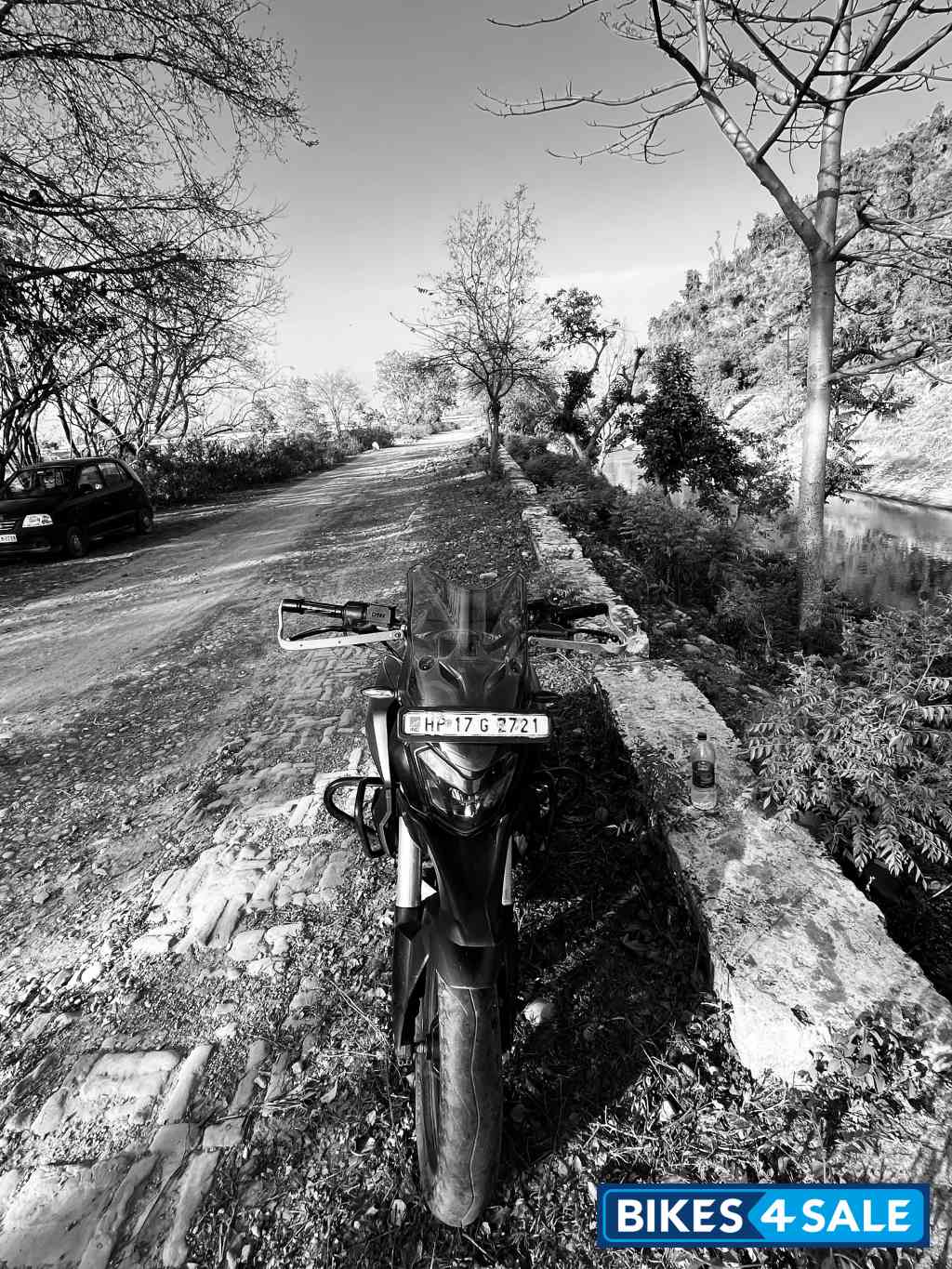 Black Bajaj Dominar 400 ABS BS6