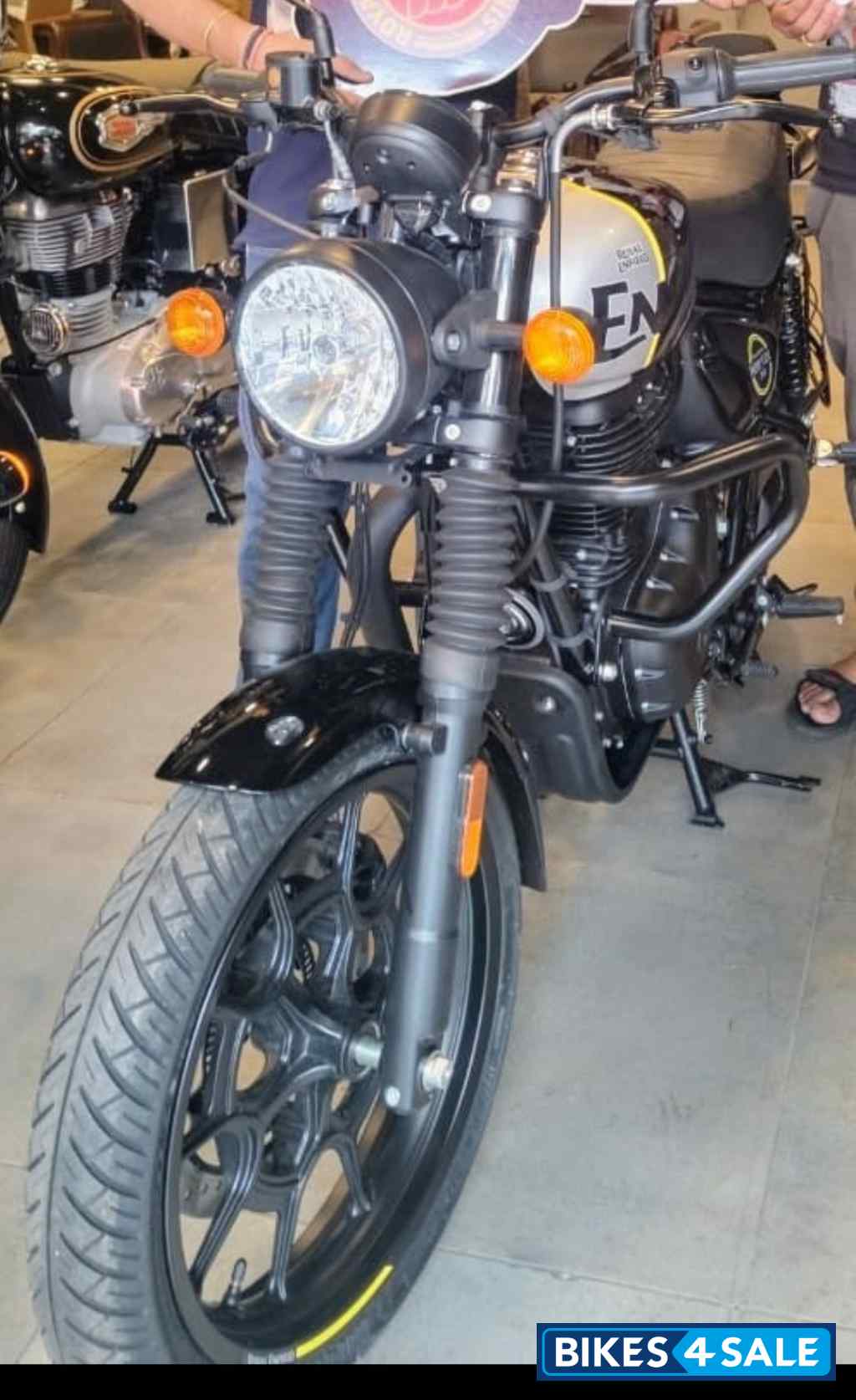 Royal Enfield Hunter 350 Metro