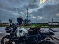 Sleet Gray Royal Enfield Himalayan Sleet
