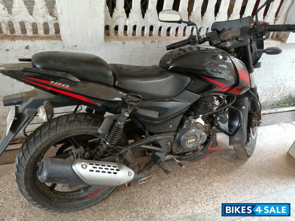 Bajaj Pulsar 180 DTSi