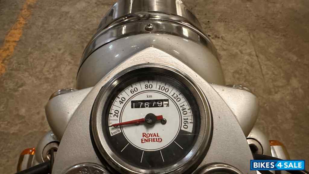 Silver Royal Enfield Classic 350