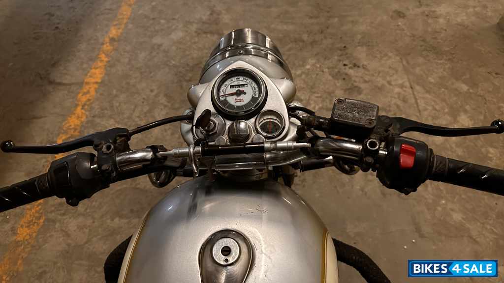 Silver Royal Enfield Classic 350