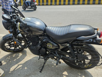 Royal Enfield Hunter 350 Metro