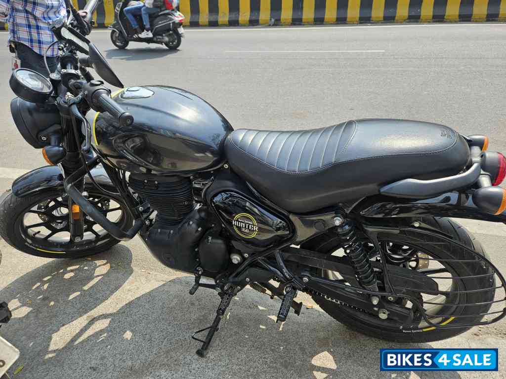 Royal Enfield Hunter 350 Metro