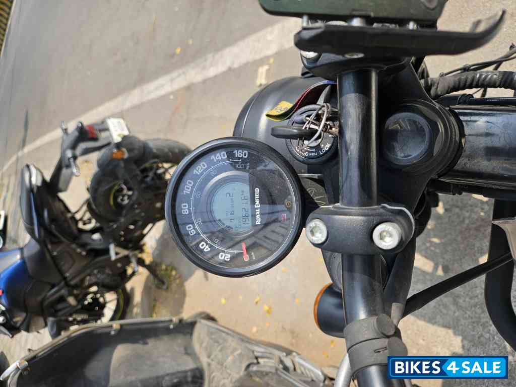 Royal Enfield Hunter 350 Metro