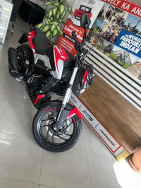 Red Bajaj Dominar 250