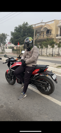Red Bajaj Dominar 250