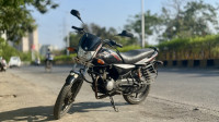 Black Red Bajaj Platina 125 DTS-Si