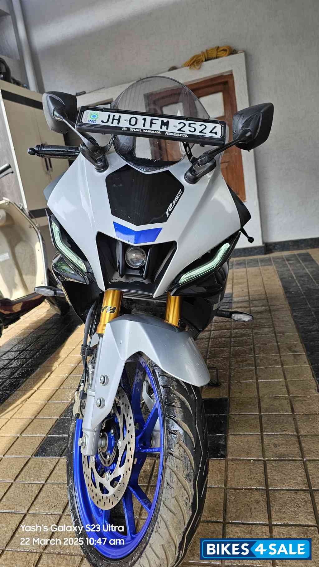 Yamaha R15M