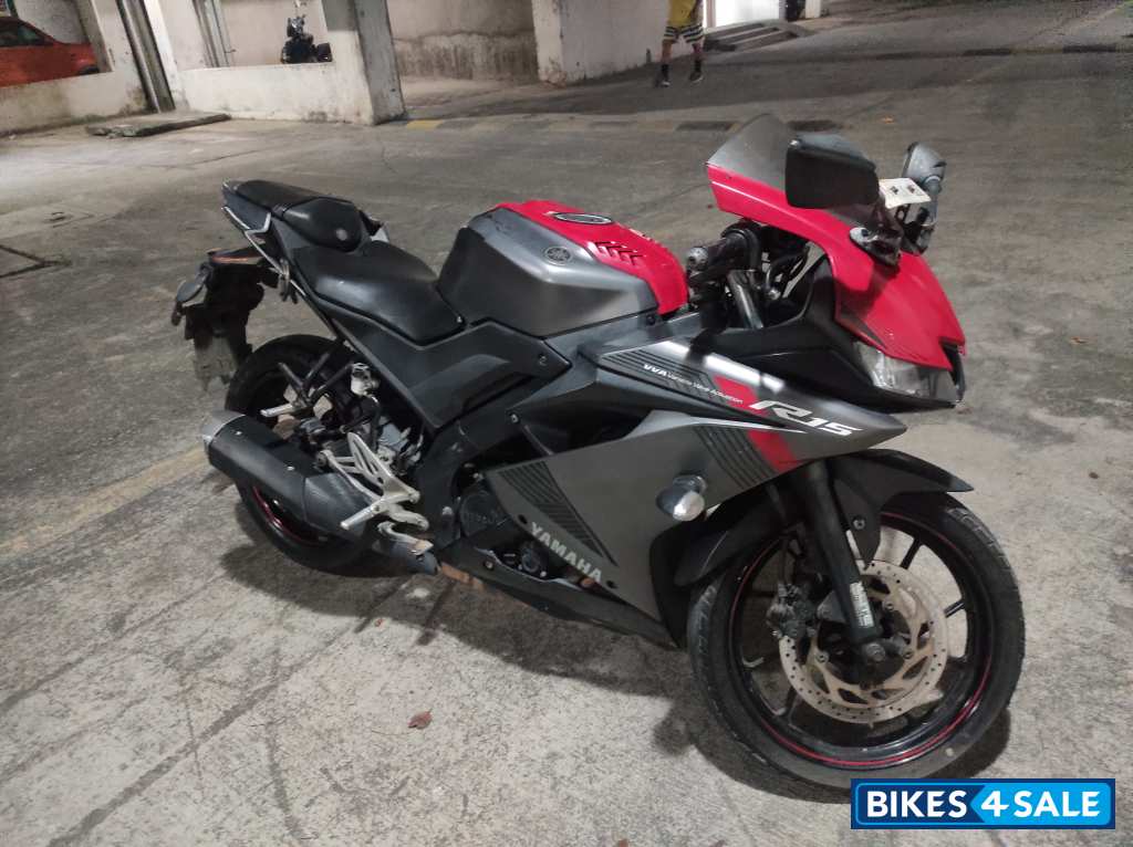 Yamaha YZF R15 V3