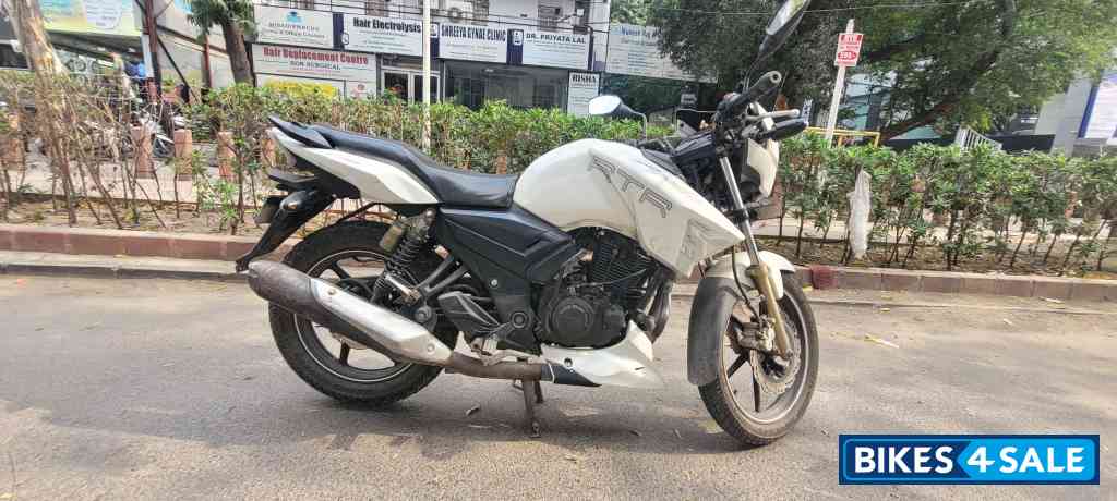 TVS Apache RTR 180