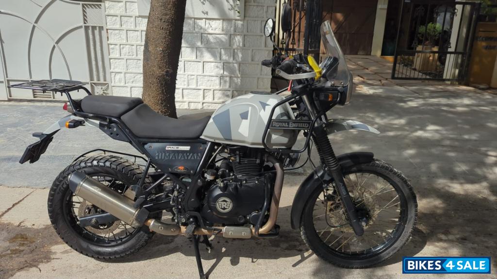 Royal Enfield Himalayan Sleet