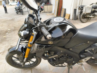 Metalic Black Yamaha MT-15 Ver 2.0