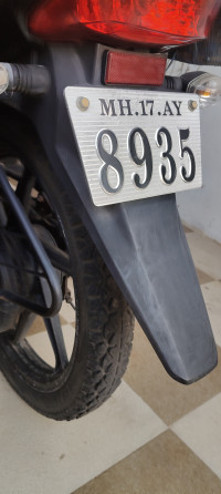 Black Honda Shine 125 Disc