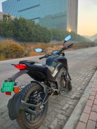 Jet Black Tork Kratos R