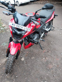 Bajaj Pulsar P150 Single Disc Single Seat 2022 Model